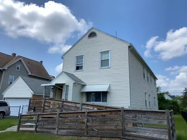 102 Florence St, Springfield, MA 01105