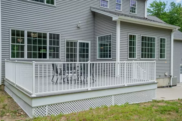 Montgomery, MA 01085,77 Jourdan Road