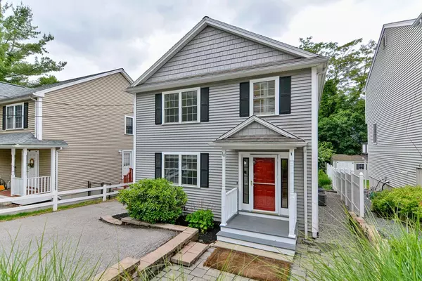 18 Blossom St, Waltham, MA 02451