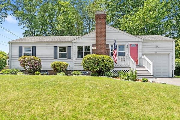 20 Hickory Rd, Norwood, MA 02062