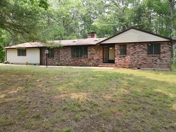 97 Titicut Road, Raynham, MA 02767