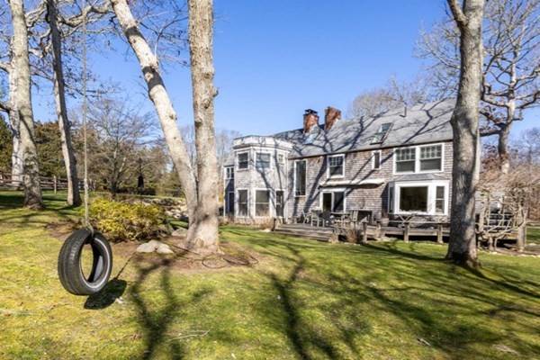 46 Buttonwood Farm Rd W      T111 #1, West Tisbury, MA 02575