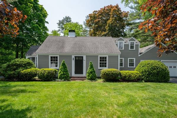 216 Whiting St, Hanover, MA 02339