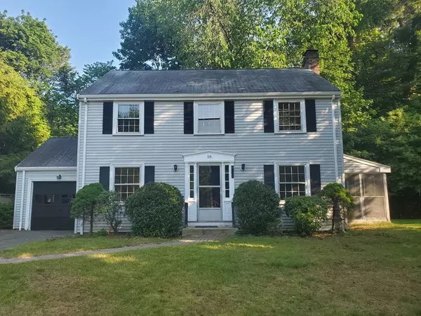 16 Woodfield Rd, Wellesley, MA 02482