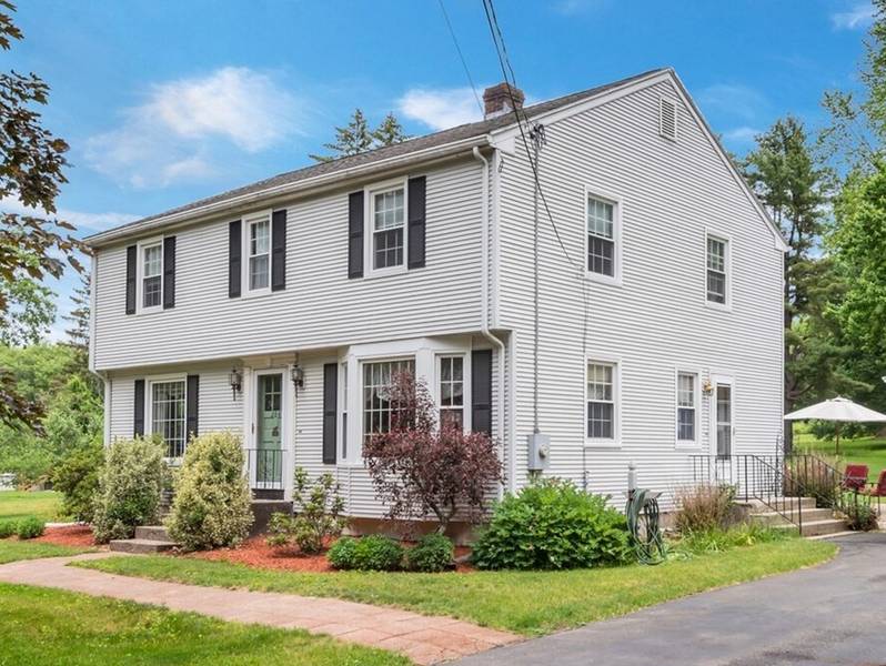 284 Morgan St, South Hadley, MA 01075