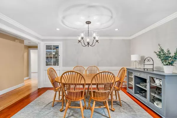 Maynard, MA 01754,2 Field St