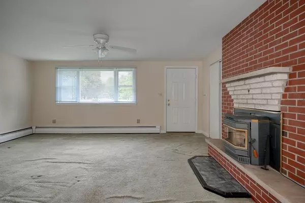 Maynard, MA 01754,3 Orren St