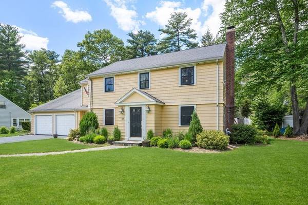 18 Pine Needle Rd, Wayland, MA 01778