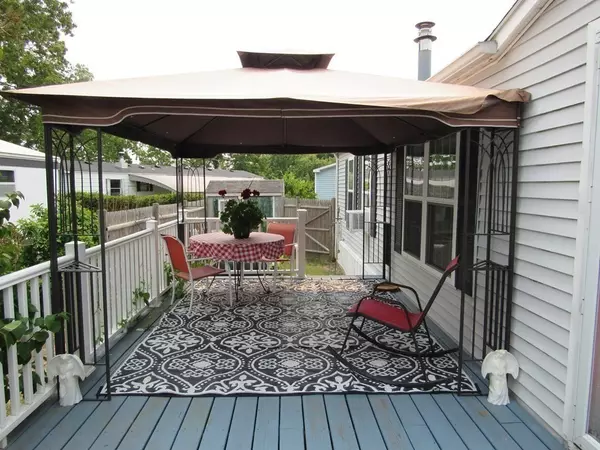 Wareham, MA 02538,19 Alfred St