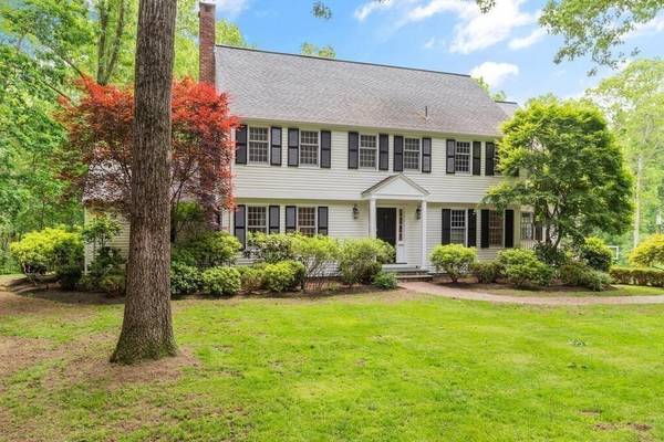 43 Highland Circle, Wayland, MA 01778