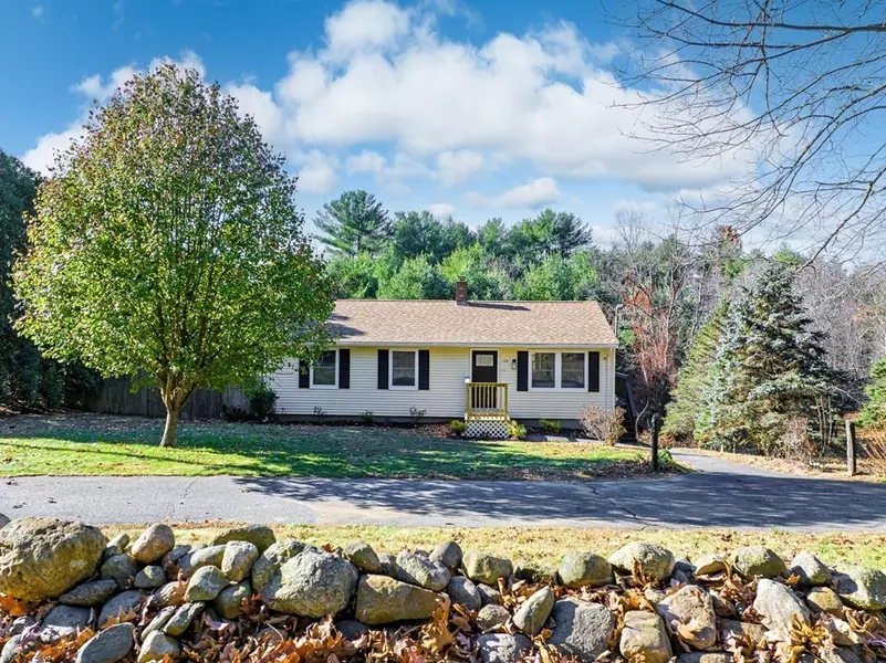 138 Jim Ash Rd, Palmer, MA 01069