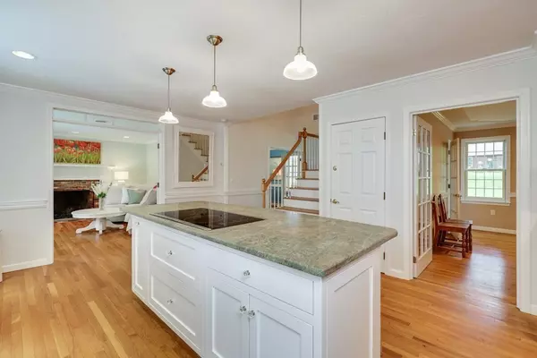 Sandwich, MA 02563,9 Oyster Hill Drive