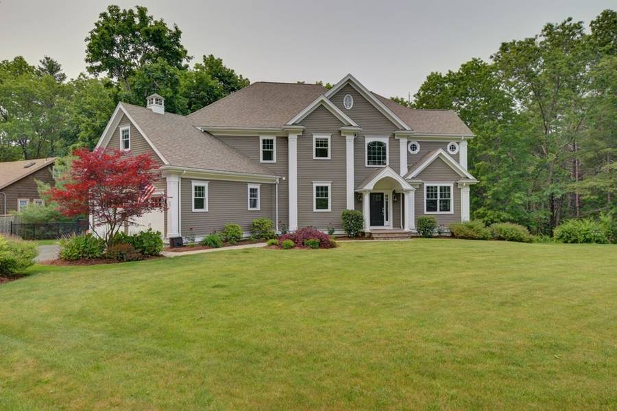 3 Patrick's Way, Hingham, MA 02043