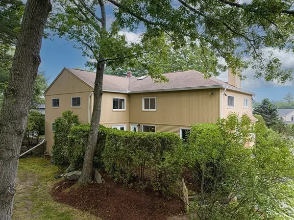 Uxbridge, MA 01569,3 Jesters Way #3