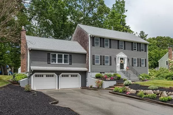 Abington, MA 02351,112 Buckboard Ln