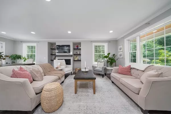 Agawam, MA 01001,83 Federal Street