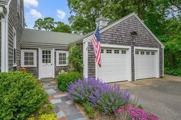 Brewster, MA 02631,417 Stony Brook Rd