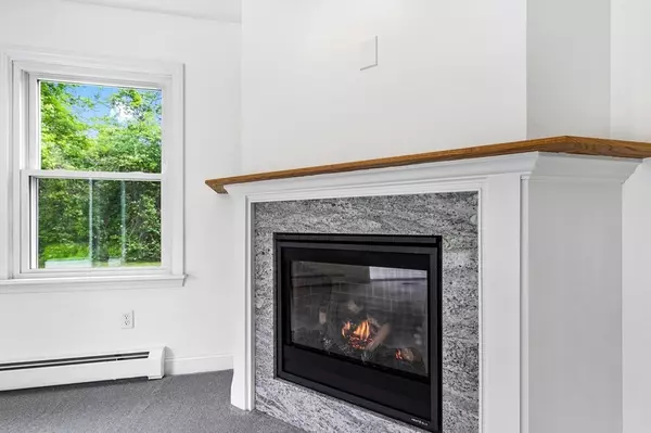 Rochester, MA 02770,349 Cushman Rd