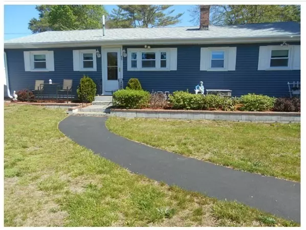 59 Wareham Lake Shore Dr, Wareham, MA 02538