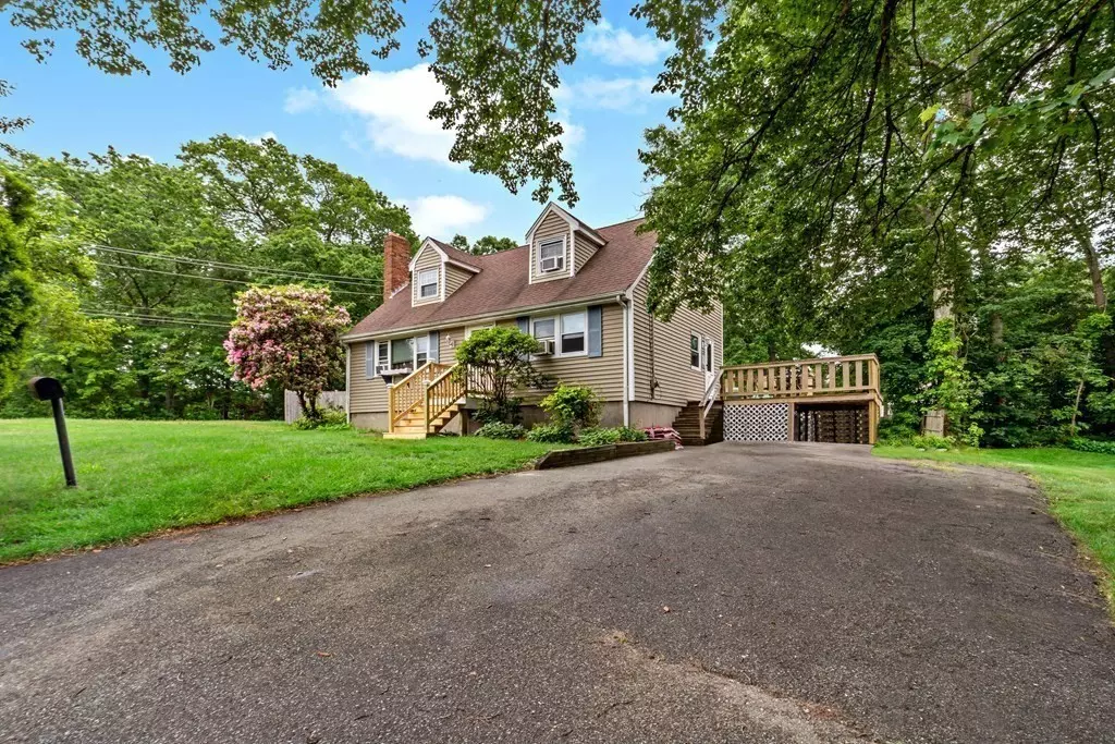Brockton, MA 02301,6 Michael Dr
