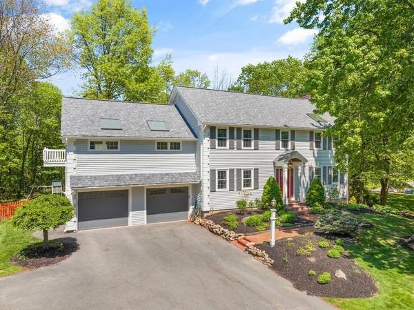 1463 Great Pond Rd,  North Andover,  MA 01845