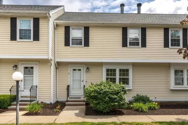 5 Meadowhill Court #52, Easton, MA 02375