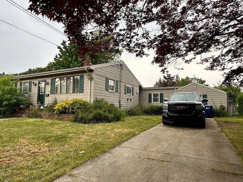 20 Prince Street, Fairhaven, MA 02719