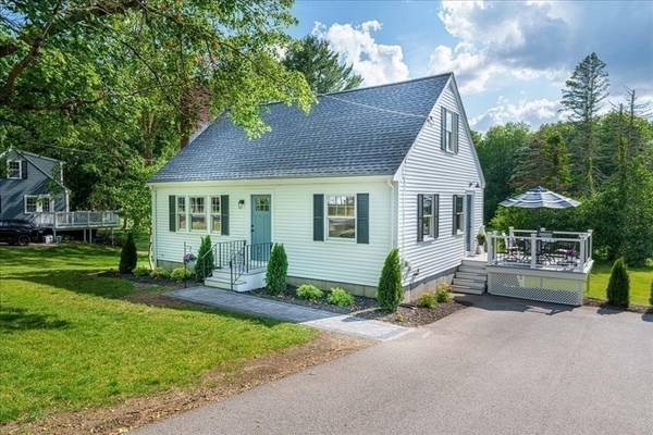 259 Plain, Millis, MA 02054