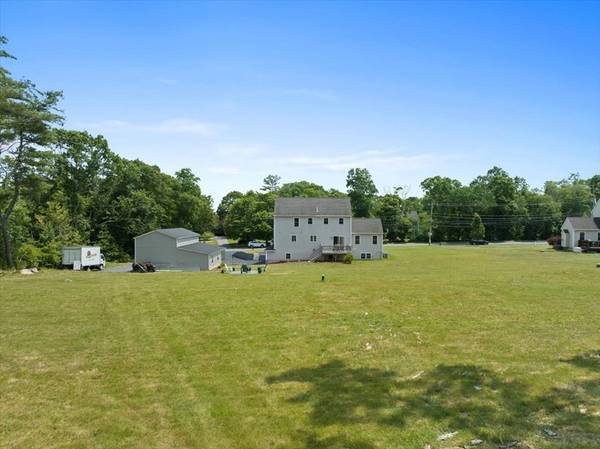 Lakeville, MA 02347,16 Highland Road