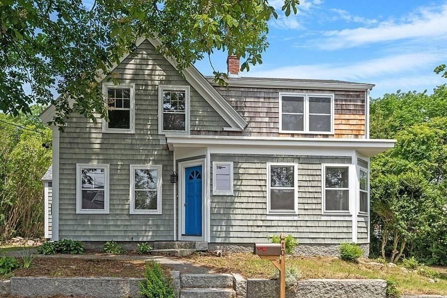 10 Mount Locust Ave, Rockport, MA 01966