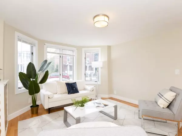 Boston, MA 02128,17 Breed Street #1