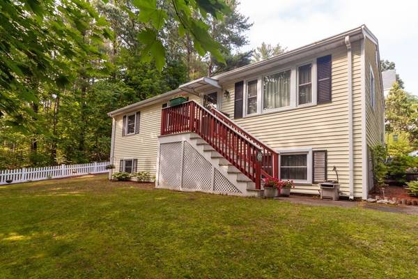 356 Rogers St, Lowell, MA 01852