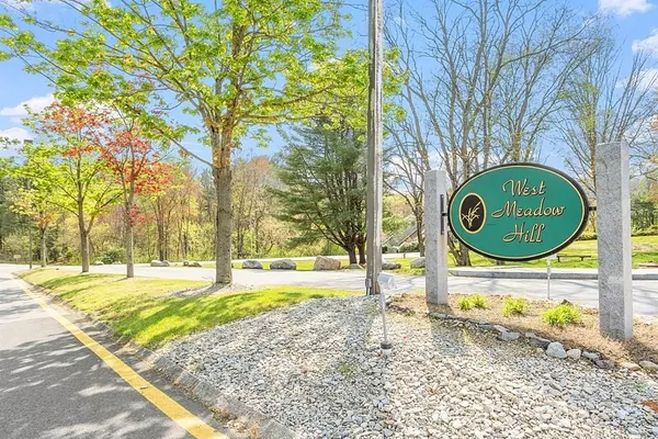 Haverhill, MA 01832,48 Danforth Ct #48