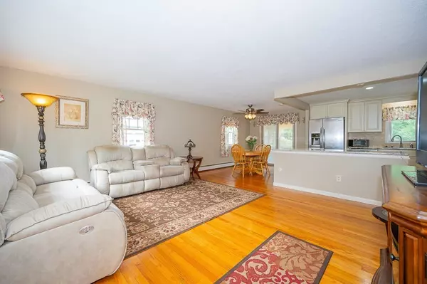 Southbridge, MA 01550,28 Vista Ln