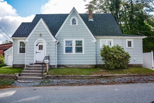 49 Shore Dr, Athol, MA 01331