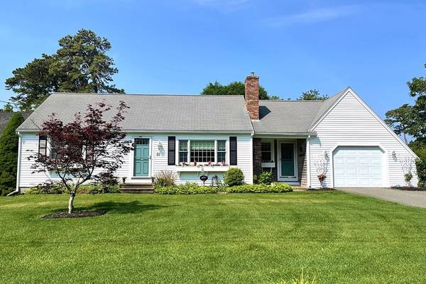 51 Camelot Rd, Yarmouth, MA 02675