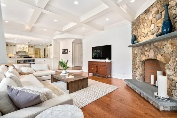 Weston, MA 02493,90 Sylvan Lane