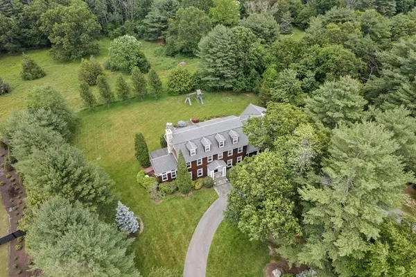 Weston, MA 02493,90 Sylvan Lane