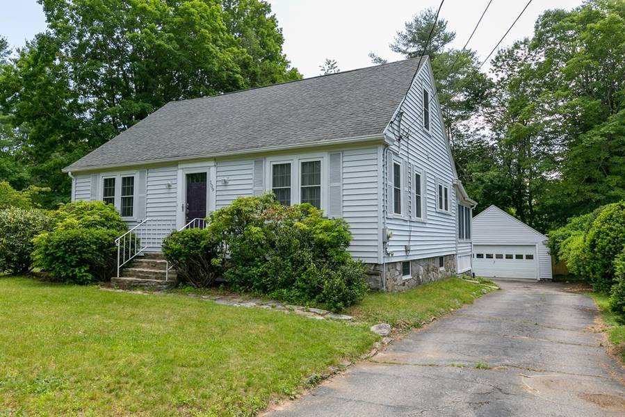 109 Shrewsbury St, Holden, MA 01520