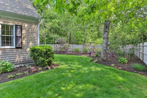 Harwich, MA 02671,189 Route 28 #5