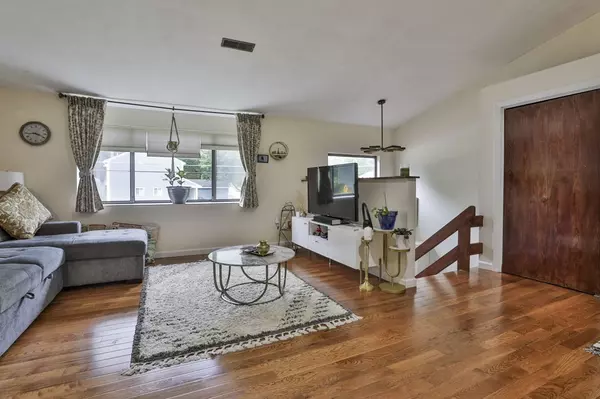 Nashua, NH 03062,21 Westgate Crossing