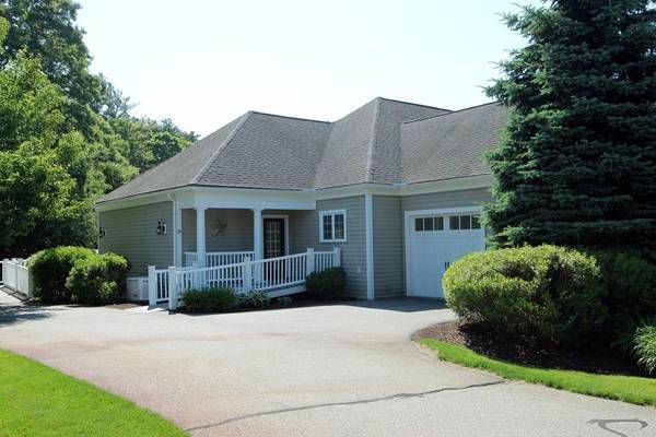 24 Meadowlark Drive #24, Middleboro, MA 02346