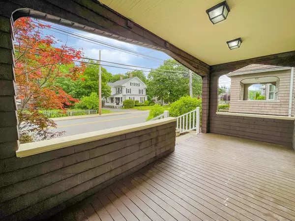 Waltham, MA 02452,41-43 Lyman St