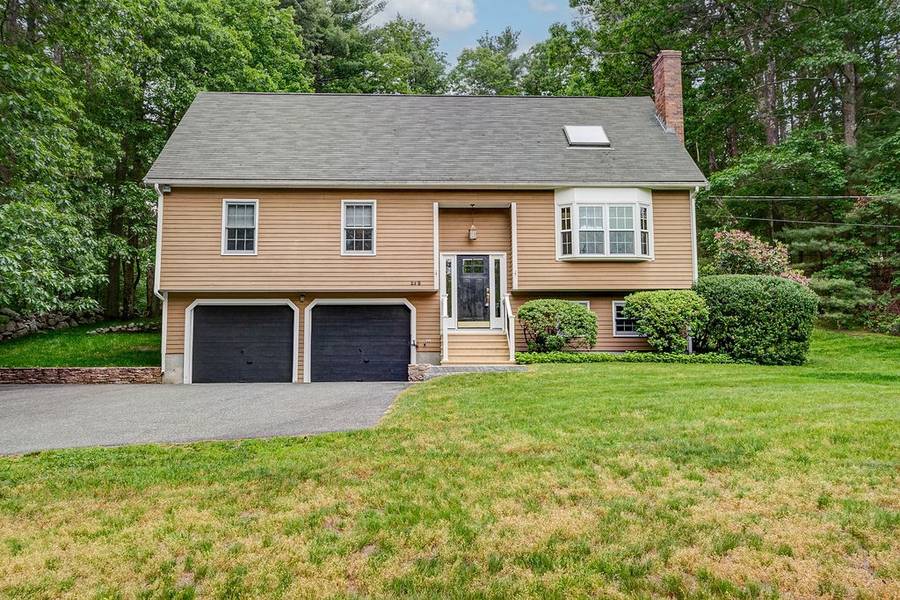 24-B River Street, Upton, MA 01568