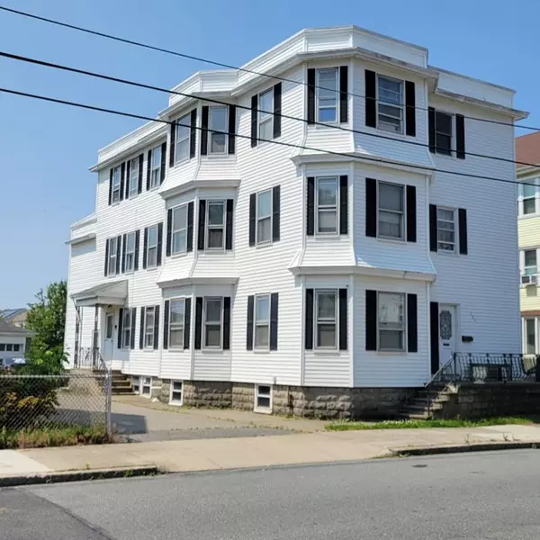 309 Palmer St, Fall River, MA 02724