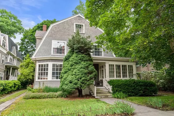 66 Toxteth Street, Brookline, MA 02446