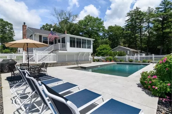 Newburyport, MA 01950,135 Crow Lane