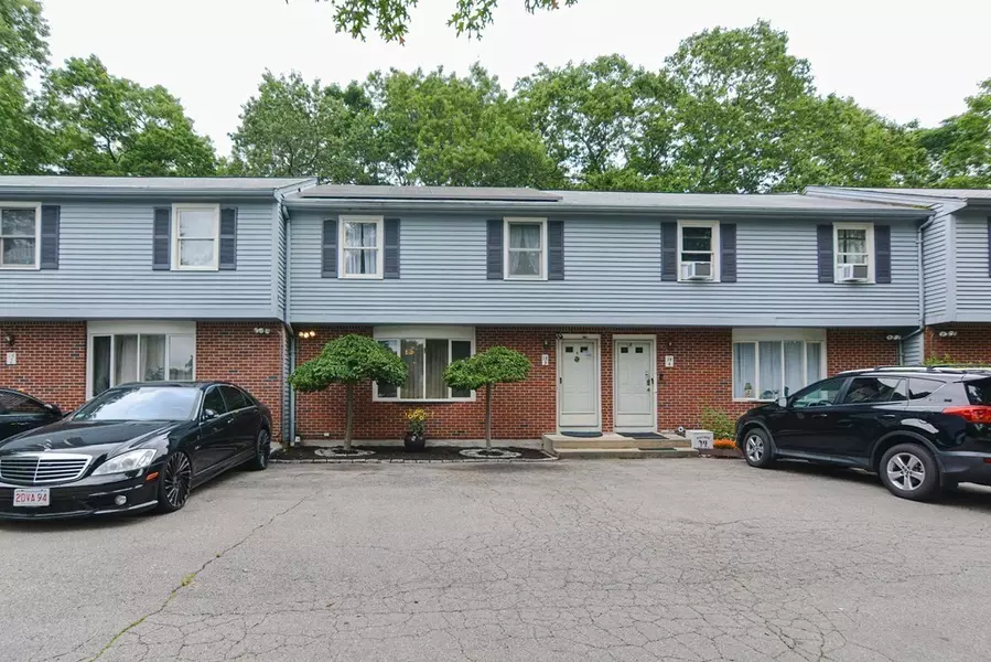 14 Potter Ave #3, Plainville, MA 02762