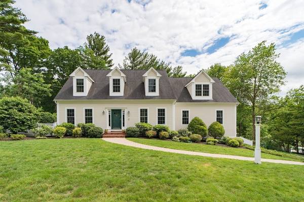 19 Marlyn Rd, Medfield, MA 02052