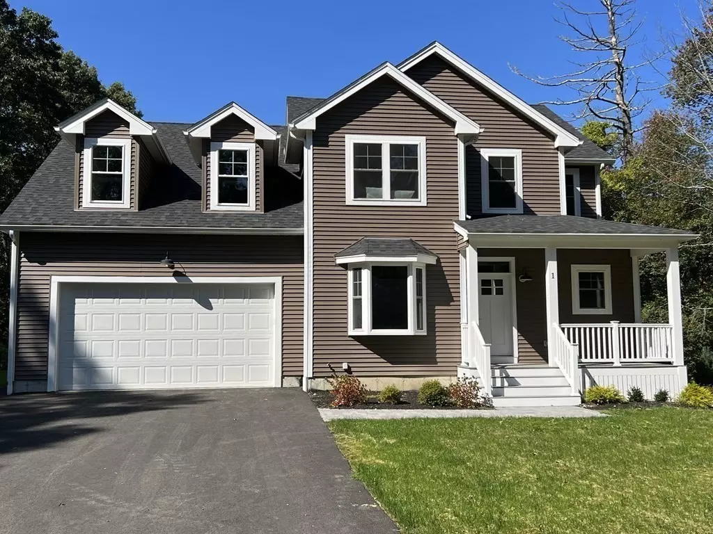 Medway, MA 02053,1 Copper Drive